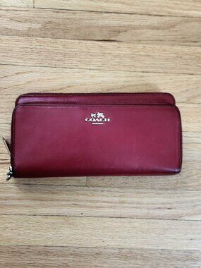 Coach Red Leather Long Zip Around Wallet Women’s Used